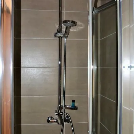 Проживание в семье Just *